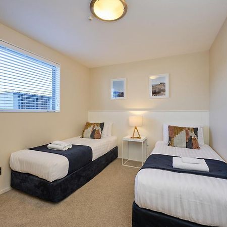 Kaikoura Waterfront Apartments Екстер'єр фото