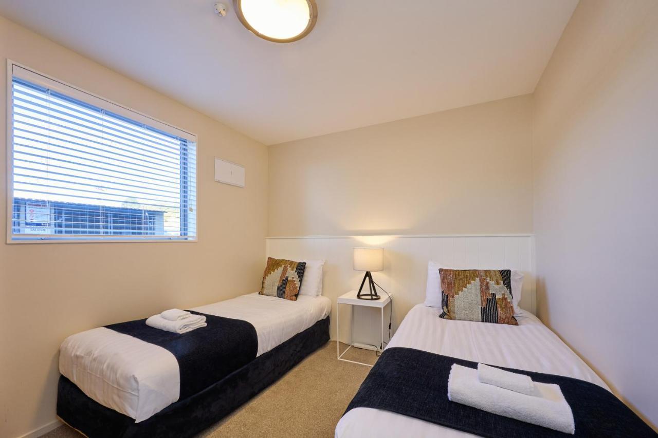 Kaikoura Waterfront Apartments Екстер'єр фото