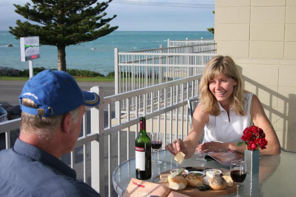 Kaikoura Waterfront Apartments Екстер'єр фото